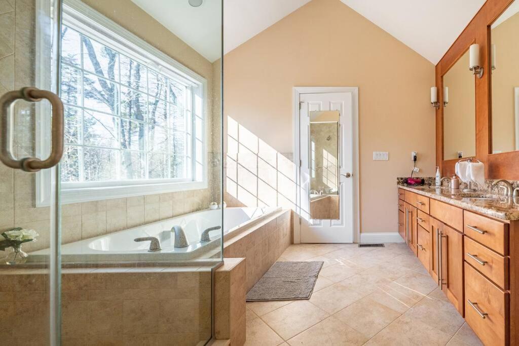 Luxury 4 Bedroom House In Pocono Mountains In Golf Course Near Lake Tobyhanna 外观 照片