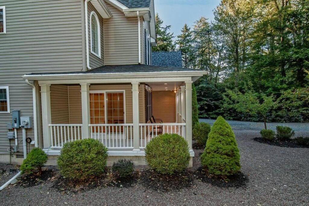 Luxury 4 Bedroom House In Pocono Mountains In Golf Course Near Lake Tobyhanna 外观 照片