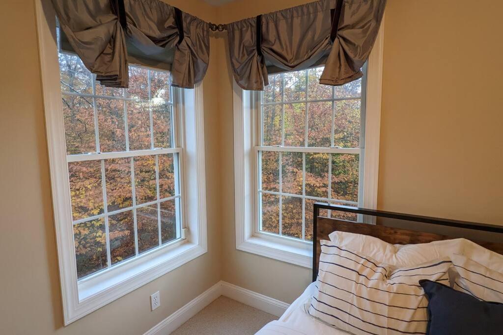 Luxury 4 Bedroom House In Pocono Mountains In Golf Course Near Lake Tobyhanna 外观 照片