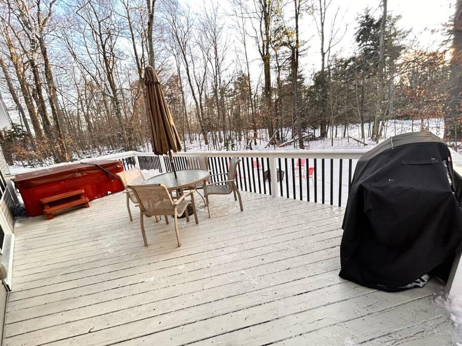 Luxury 4 Bedroom House In Pocono Mountains In Golf Course Near Lake Tobyhanna 外观 照片